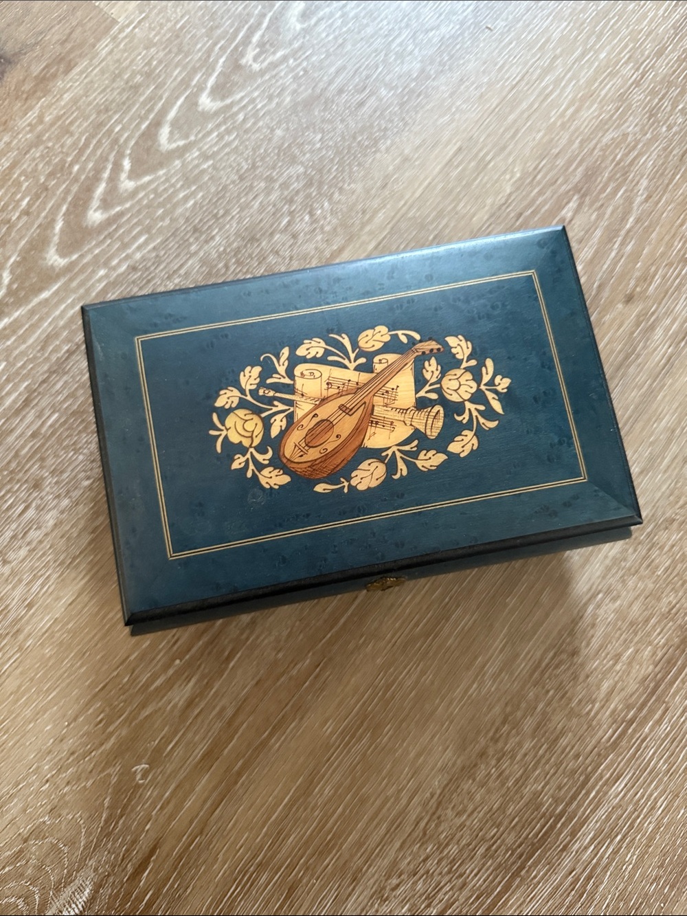 Vintage reuge Italian sorrento Jewelry music Box dance of the sugar plum fairy